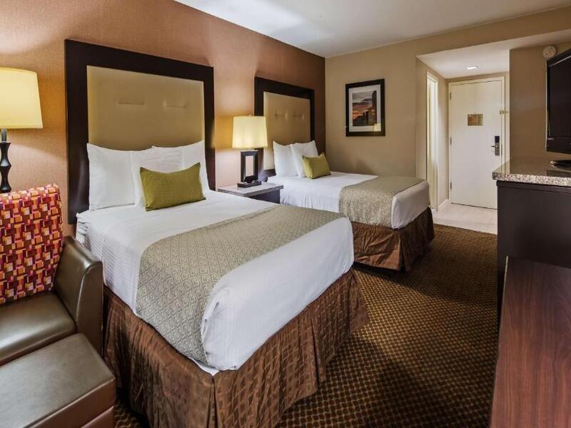 Best Western Louisville East Inn & Suites Ngoại thất bức ảnh