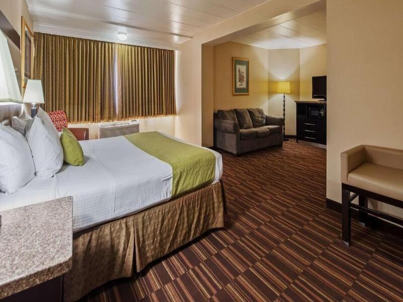 Best Western Louisville East Inn & Suites Ngoại thất bức ảnh
