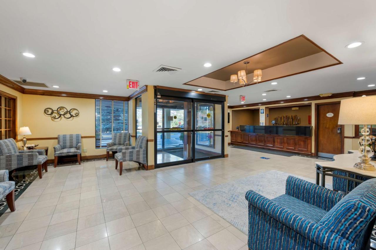 Best Western Louisville East Inn & Suites Ngoại thất bức ảnh