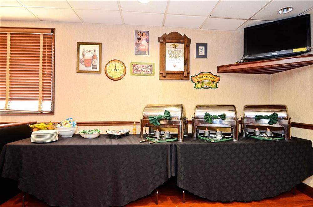 Best Western Louisville East Inn & Suites Nhà hàng bức ảnh
