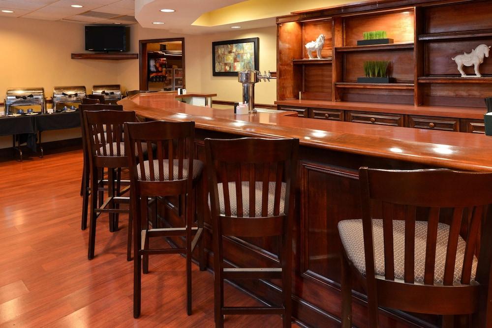 Best Western Louisville East Inn & Suites Ngoại thất bức ảnh